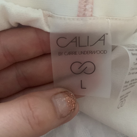 Calia By Carrie Underwood Shorts - Picture 2 of 3